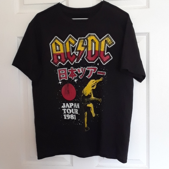 AC/DC | Tops | New Authentic Acdc Black Graphic Tshirt | Poshmark